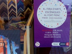 Fira d'Arts escènicas. Allí estaremos este Såbado, en la Avda. Meridiana al lado de la #plazadelasglorias y los #encantsvells Todo el día.#arte #artesanía #grabados #papelhechoamano #diy #librosenblanco #deunoenuno #marcosamedida #únicos #decoracionesartesanales #maderadeolivo #fotografía#barcelona #fortpienc